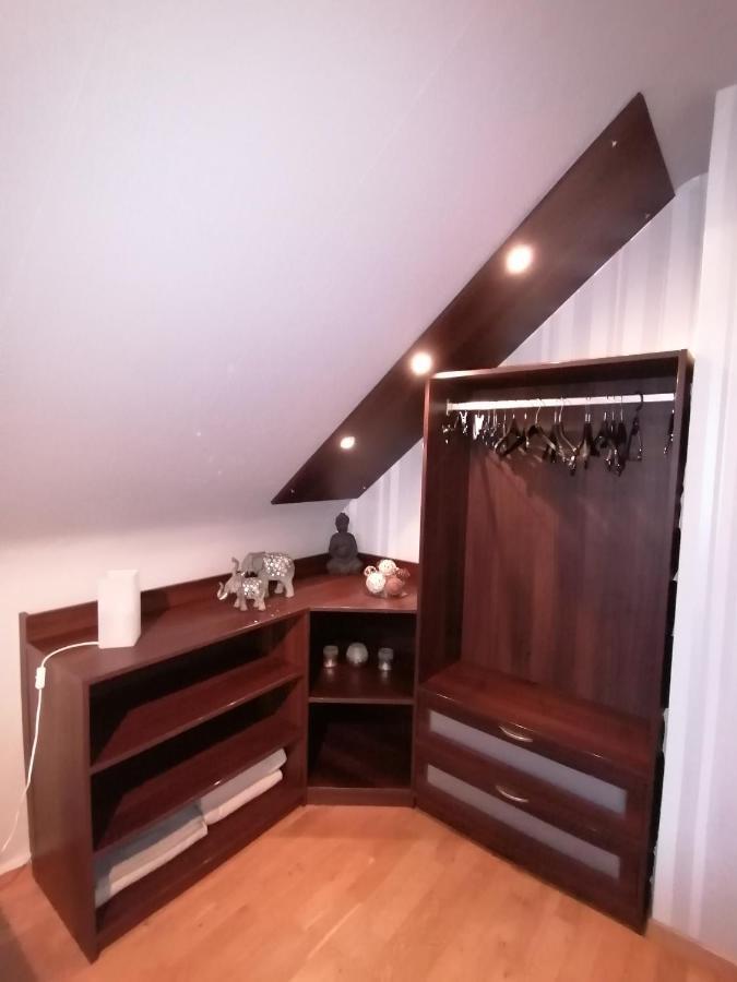 Le Clos Du Montys Louveigné Exteriör bild